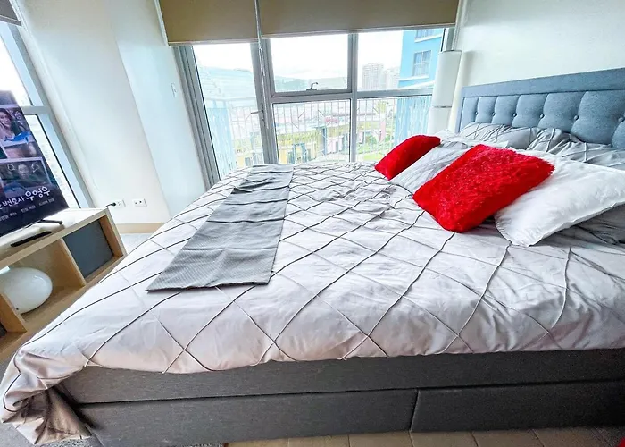 アパート Luxury 2br Corner Near Solaire & Okada Ii Sunset