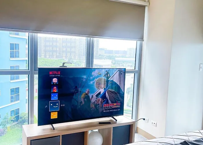 Luxury 2br Corner Near Solaire & Okada Ii Sunset *