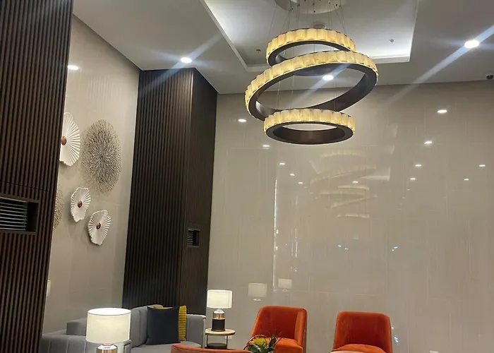 Luxury 2br Corner Near Solaire & Okada Ii Sunset アパート *